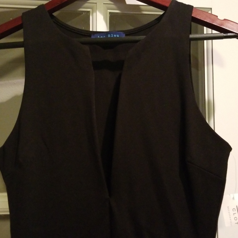 Perfect LBD - Picture 2 of 3
